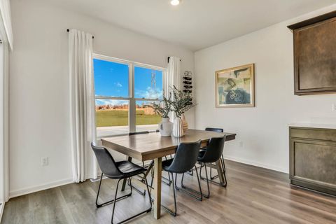 Tiny photo for 2433 Semillon Street, Oswego, IL 60543 (MLS # 12595703)