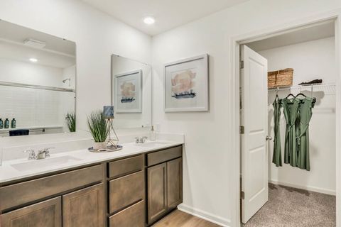 Tiny photo for 2433 Semillon Street, Oswego, IL 60543 (MLS # 12595703)