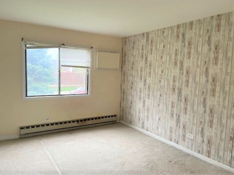 Tiny photo for 200 Dunteman Drive #202, Glendale Heights, IL 60139 (MLS # 12624711)