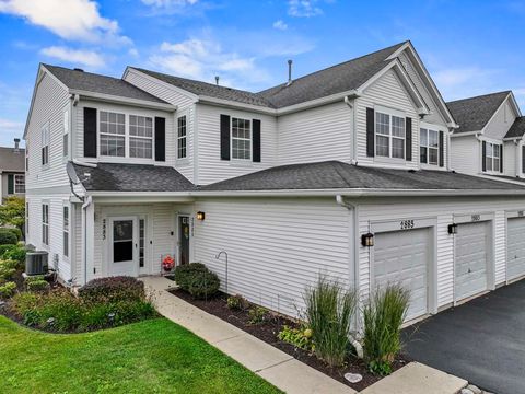 Photo of 2885 Falling Waters Drive, Lindenhurst, IL 60046 (MLS # 12476334)