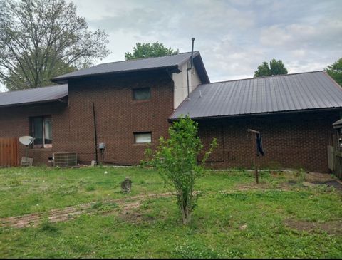 Tiny photo for 314 E 8th Street, West Frankfort, IL 62896 (MLS # 12679142)
