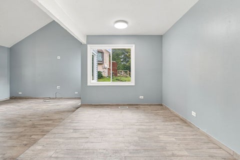 Tiny photo for 1650 Beverly Court, Hanover Park, IL 60133 (MLS # 12771025)