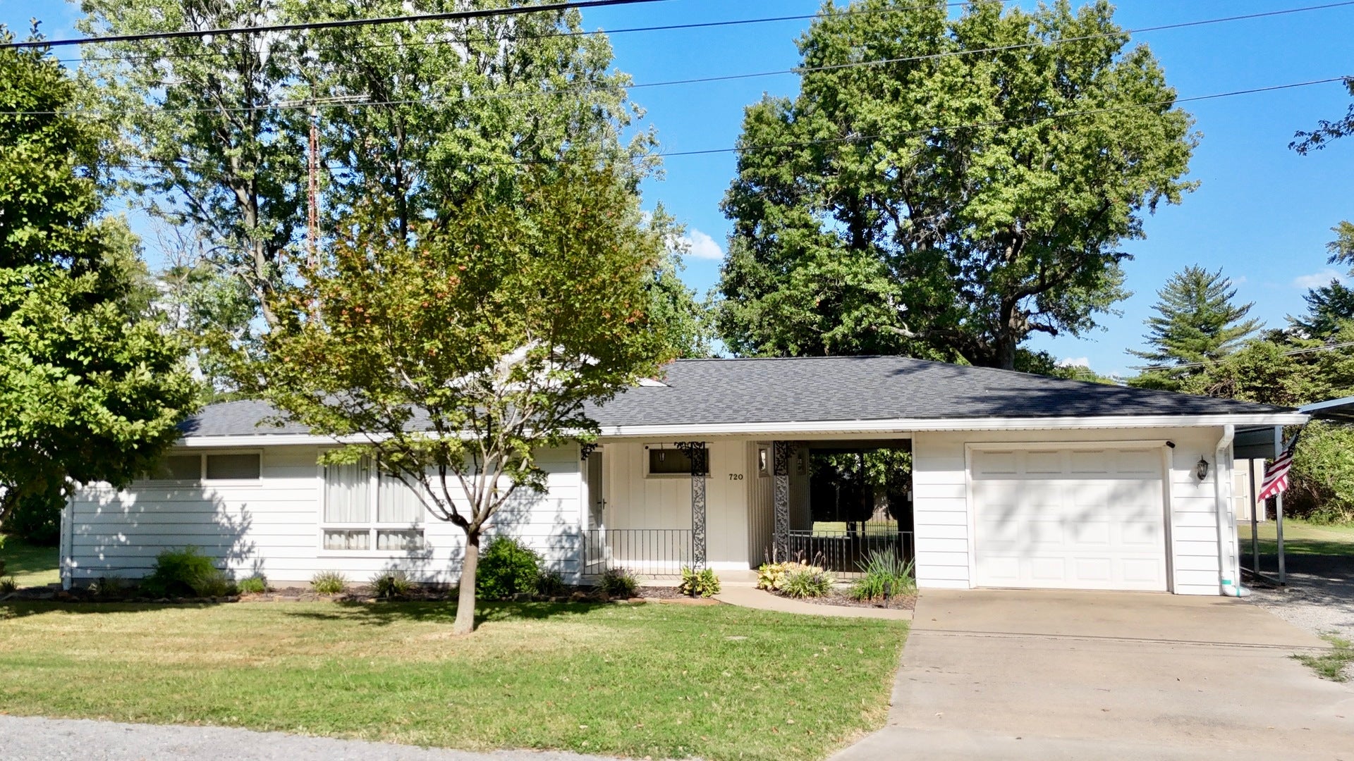 720 Sheridan Drive