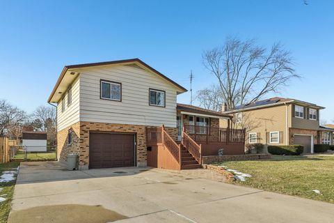 Tiny photo for 2426 N Butrick Street, Waukegan, IL 60087 (MLS # 12535441)