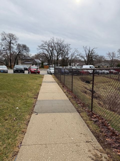 Tiny photo for 10148 S 84th Terrace #315, Palos Hills, IL 60465 (MLS # 12595324)