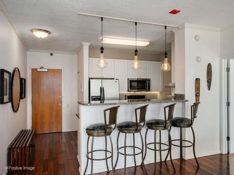 Tiny photo for 600 N Kingsbury Street #1012, Chicago, IL 60654 (MLS # 12793200)