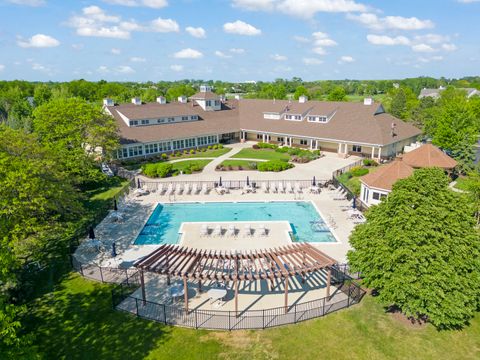 Tiny photo for 21302 Prince Lake Drive, Crest Hill, IL 60403 (MLS # 12581964)