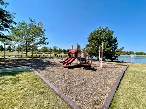Tiny photo for 21302 Prince Lake Drive, Crest Hill, IL 60403 (MLS # 12581964)