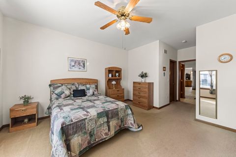 Tiny photo for 21302 Prince Lake Drive, Crest Hill, IL 60403 (MLS # 12581964)