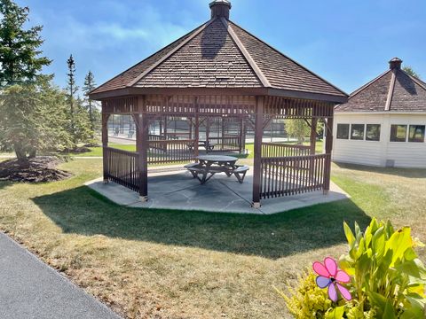 Tiny photo for 21302 Prince Lake Drive, Crest Hill, IL 60403 (MLS # 12581964)