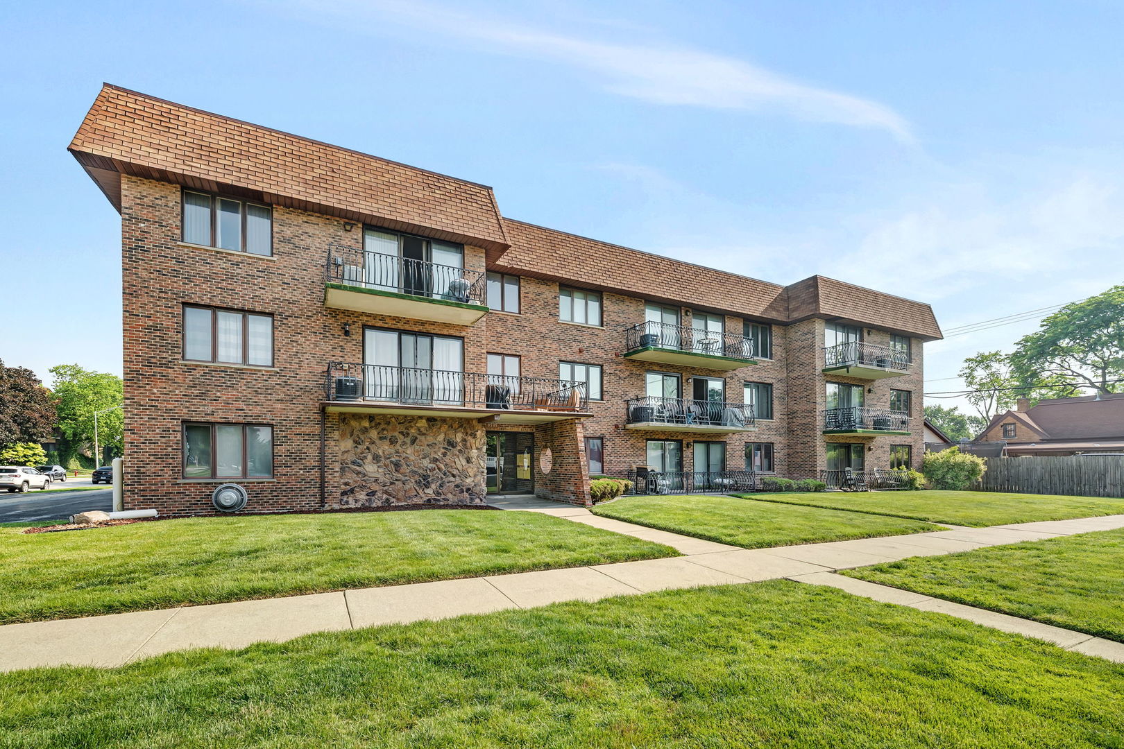 9535 S Mayfield Avenue Unit 203, Oak Lawn, IL 60453 | MLS 12391430 |  Listing Information | Cathy Kelley | Search for Properties in Illinois