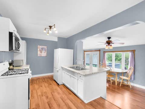 Tiny photo for 517 E Grand Lake Boulevard, West Chicago, IL 60185 (MLS # 12723873)