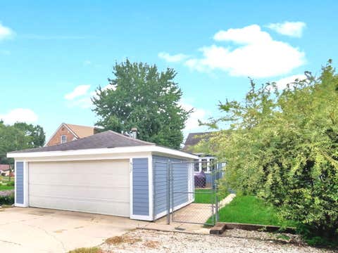 Tiny photo for 517 E Grand Lake Boulevard, West Chicago, IL 60185 (MLS # 12723873)