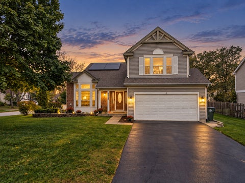 Tiny photo for 2035 N Green Bridge Lane, Hanover Park, IL 60133 (MLS # 12786338)