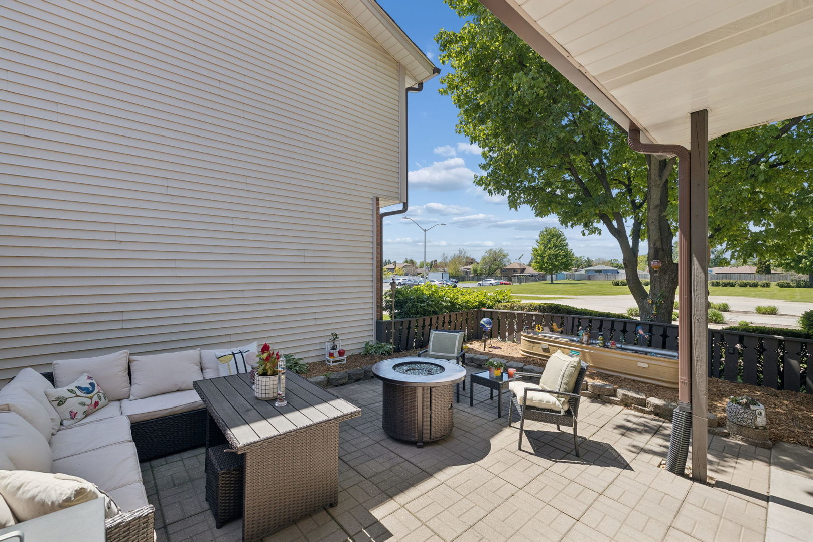 16343 Brementowne Drive