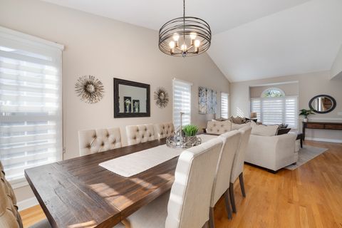 Tiny photo for 2317 Broadway Lane, Schaumburg, IL 60194 (MLS # 12482788)