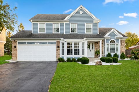 Photo of 2317 Broadway Lane, Schaumburg, IL 60194 (MLS # 12482788)