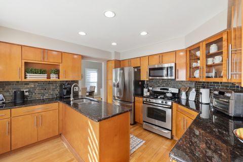 Tiny photo for 2317 Broadway Lane, Schaumburg, IL 60194 (MLS # 12482788)