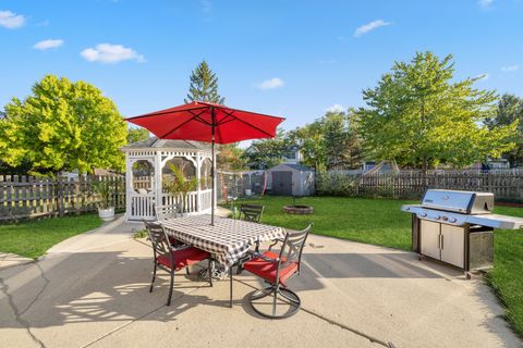 Tiny photo for 2317 Broadway Lane, Schaumburg, IL 60194 (MLS # 12482788)