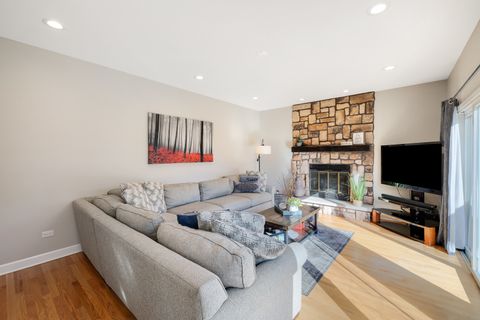 Tiny photo for 2317 Broadway Lane, Schaumburg, IL 60194 (MLS # 12482788)