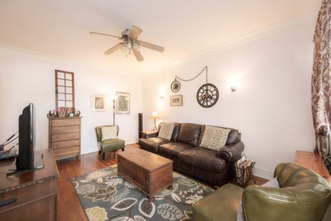 Tiny photo for 426 S Maple Avenue #2S, Oak Park, IL 60302 (MLS # 12623416)