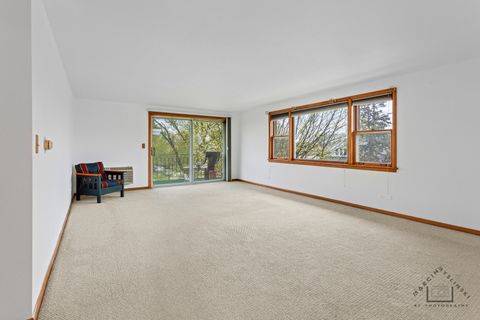 Tiny photo for 5440 W Windsor Avenue #3A, Chicago, IL 60630 (MLS # 12625951)