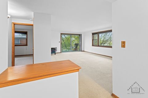 Tiny photo for 5440 W Windsor Avenue #3A, Chicago, IL 60630 (MLS # 12625951)