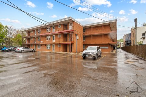 Tiny photo for 5440 W Windsor Avenue #3A, Chicago, IL 60630 (MLS # 12625951)