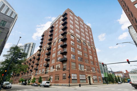 Photo of 360 W Illinois Street #7A, Chicago, IL 60654 (MLS # 12786871)