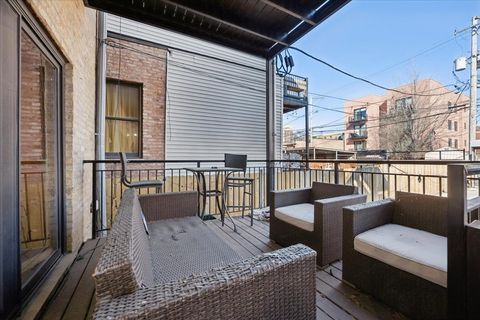 Tiny photo for 1129 N Mozart Avenue #1, Chicago, IL 60622 (MLS # 12589435)