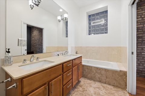 Tiny photo for 1129 N Mozart Avenue #1, Chicago, IL 60622 (MLS # 12589435)