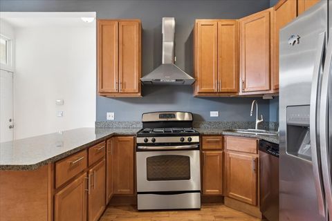 Tiny photo for 1129 N Mozart Avenue #1, Chicago, IL 60622 (MLS # 12589435)