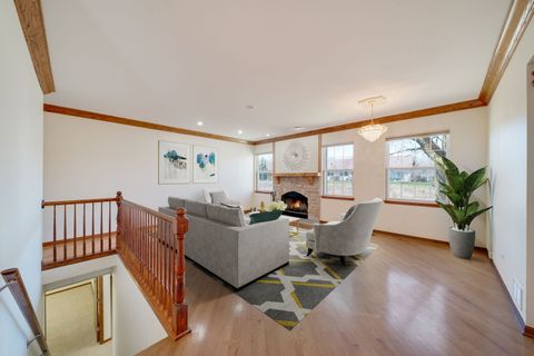 Tiny photo for 2370 Carillon Drive, Grayslake, IL 60030 (MLS # 12615201)