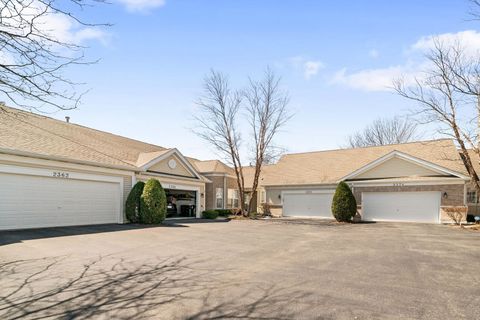 Tiny photo for 2370 Carillon Drive, Grayslake, IL 60030 (MLS # 12615201)