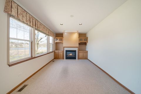 Tiny photo for 2370 Carillon Drive, Grayslake, IL 60030 (MLS # 12615201)