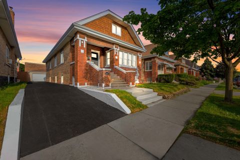 2107 East Avenue Berwyn IL 60402
