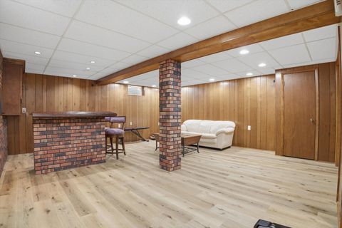 Tiny photo for 25 Devonshire Circle, Elgin, IL 60123 (MLS # 12625892)