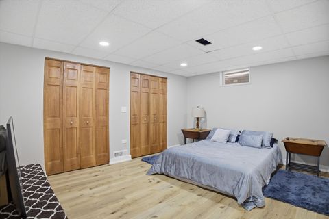 Tiny photo for 25 Devonshire Circle, Elgin, IL 60123 (MLS # 12625892)