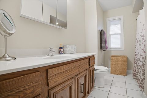 Tiny photo for 25 Devonshire Circle, Elgin, IL 60123 (MLS # 12625892)