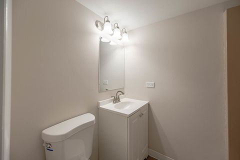 Tiny photo for 2S739 Winchester Circle #1, Warrenville, IL 60555 (MLS # 12457425)