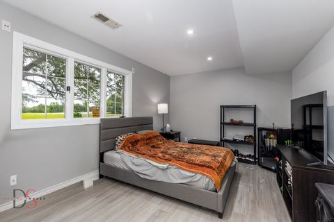 Tiny photo for 2531 E 1669th Road, Ottawa, IL 61350 (MLS # 12382568)