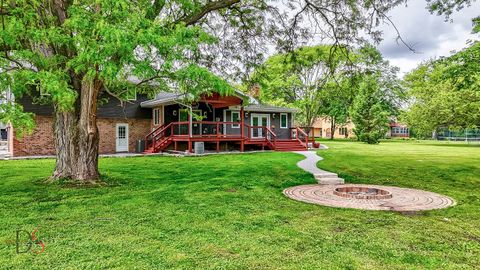 Tiny photo for 2531 E 1669th Road, Ottawa, IL 61350 (MLS # 12382568)