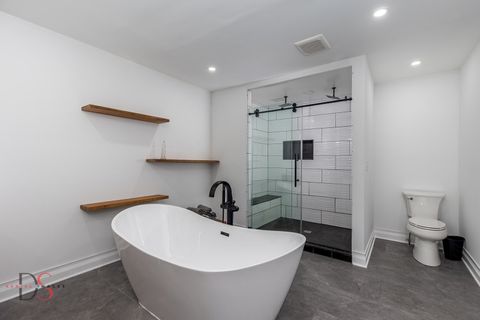 Tiny photo for 2531 E 1669th Road, Ottawa, IL 61350 (MLS # 12382568)