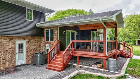 Tiny photo for 2531 E 1669th Road, Ottawa, IL 61350 (MLS # 12382568)