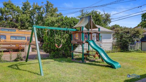 A home in Harwood Heights