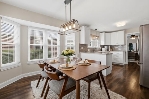 Tiny photo for 990 Sweetflower Drive, Hoffman Estates, IL 60169 (MLS # 12657173)
