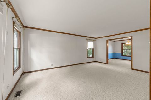 Tiny photo for 213 Winding Creek Drive, Naperville, IL 60565 (MLS # 12503944)