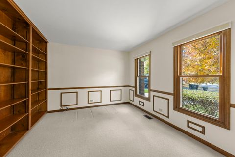 Tiny photo for 213 Winding Creek Drive, Naperville, IL 60565 (MLS # 12503944)