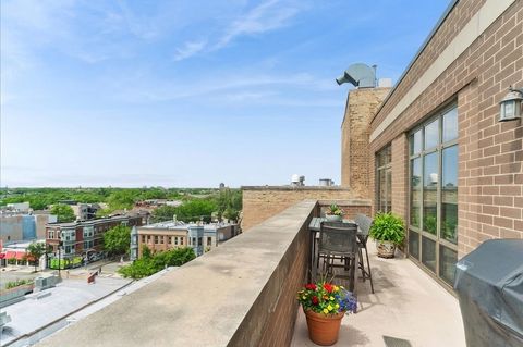 Tiny photo for 3140 N Sheffield Avenue #709, Chicago, IL 60657 (MLS # 12685070)
