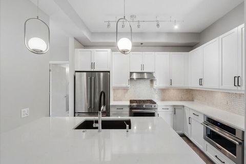 Tiny photo for 3140 N Sheffield Avenue #709, Chicago, IL 60657 (MLS # 12685070)